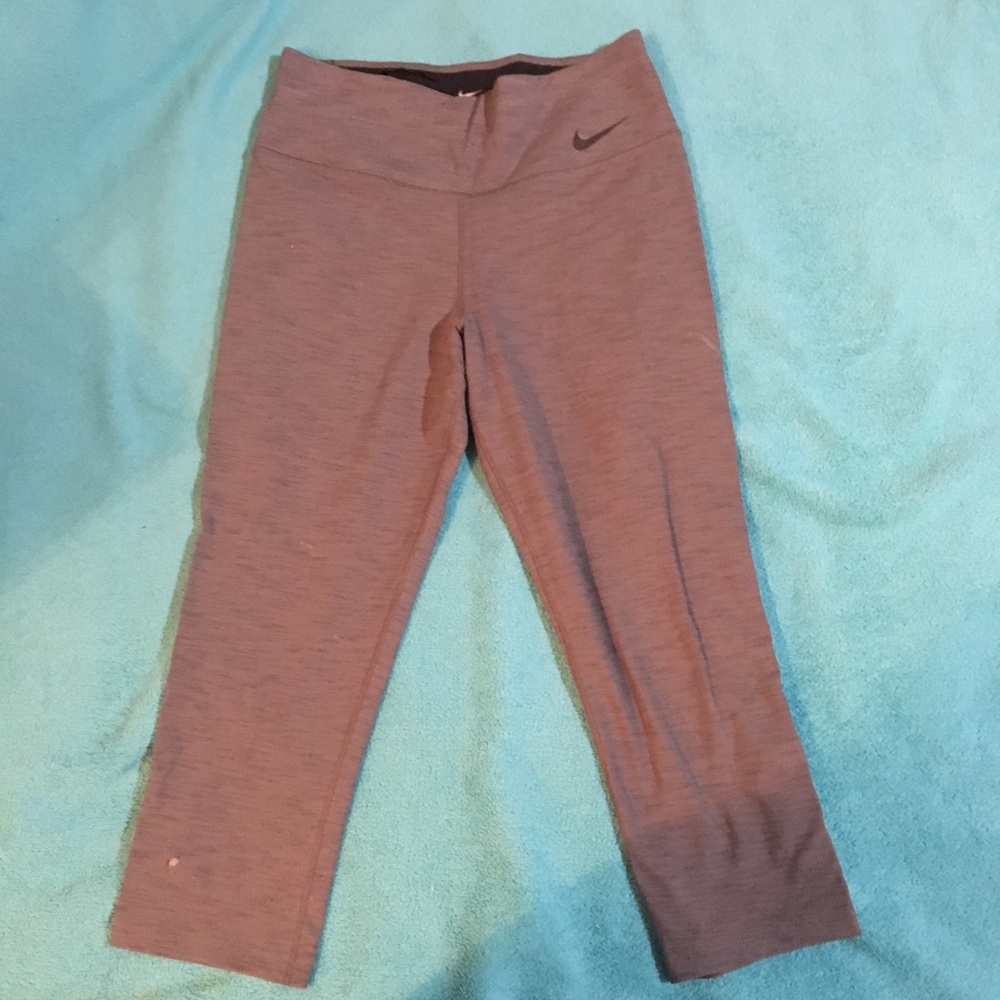 Nike size small Capri